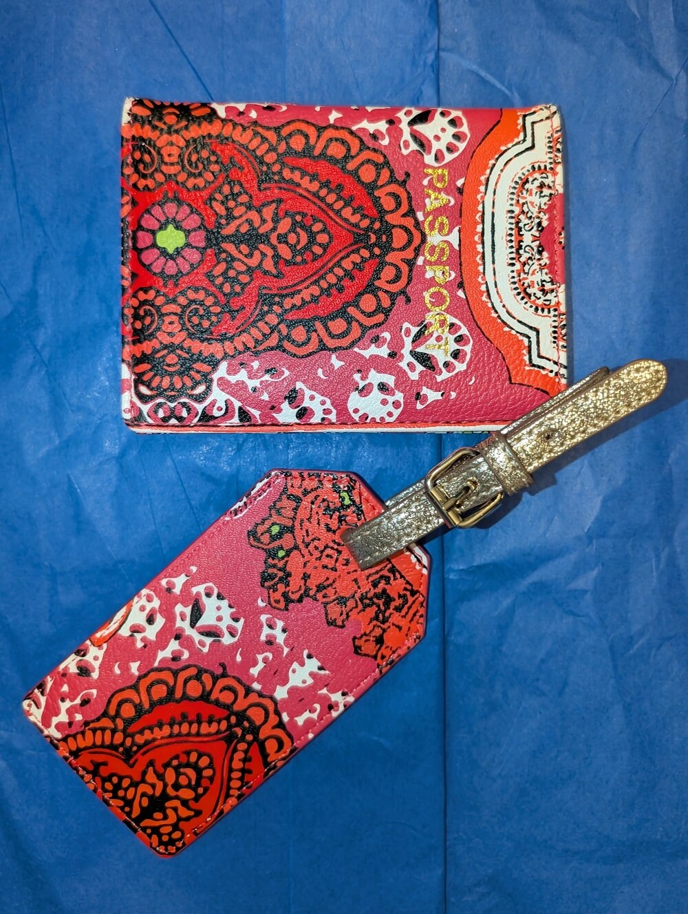 NWOT Luggage Tag - Red Paisley